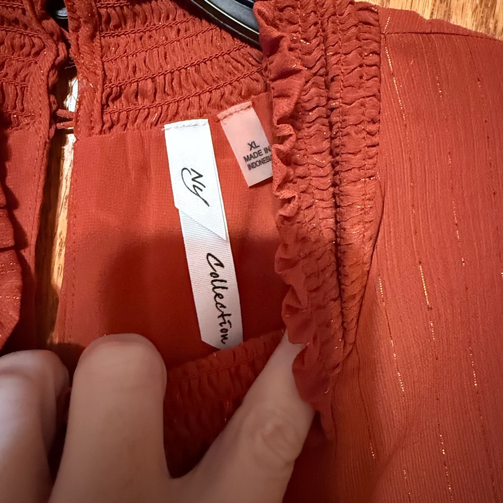 Collection B Rust Blouse - Picture 4 of 5